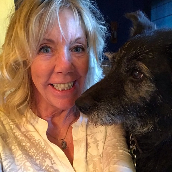 Meet your Posher, Christine - Picture 4 of 10